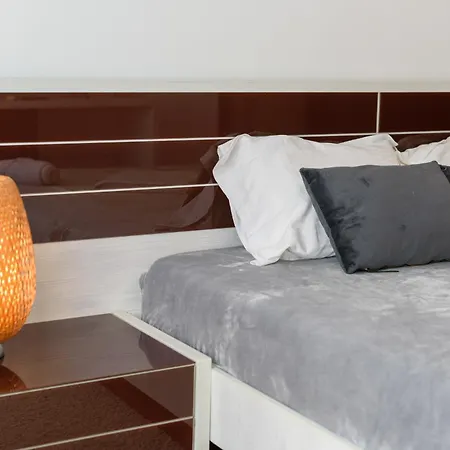 Summerland Vibes Apartment