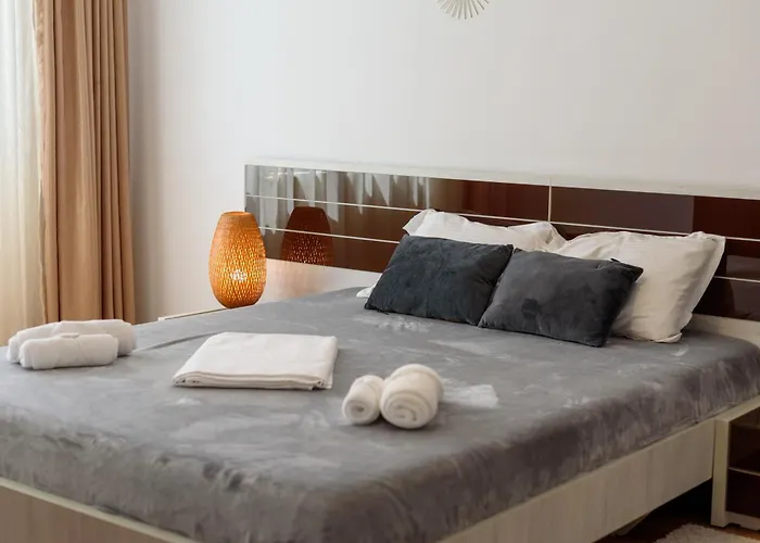 Apartment Summerland Vibes *