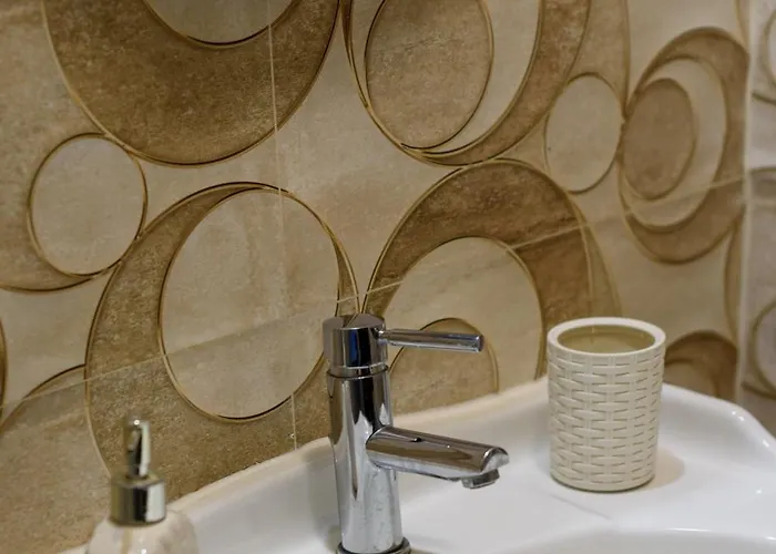 Summerland Vibes Mamaia