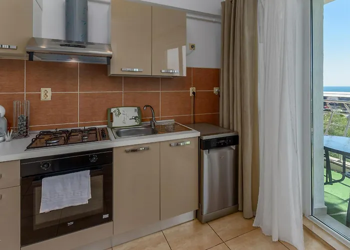 Apartment Summerland Vibes *