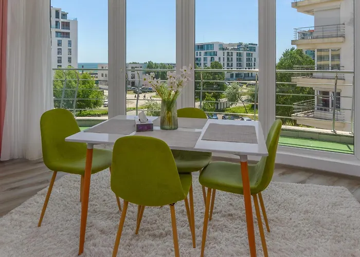 Summerland Vibes Apartment