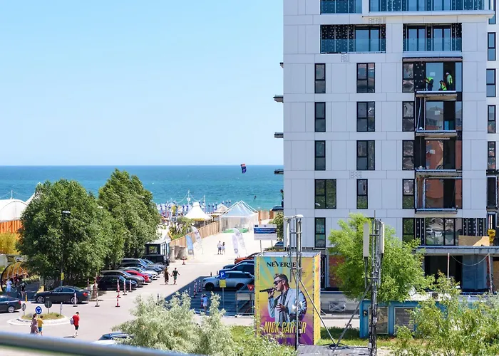 Apartment Summerland Vibes *